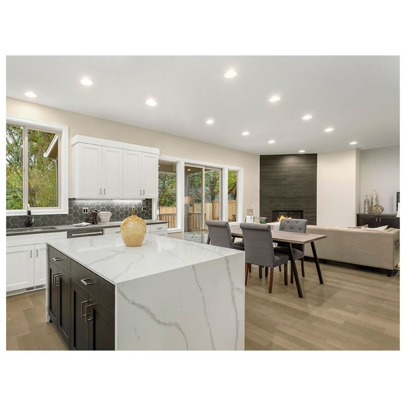 Painel_Led_Lux_Redondo_Embutir_18w_6500k_Autovolt__Taschibra_102195604jpg