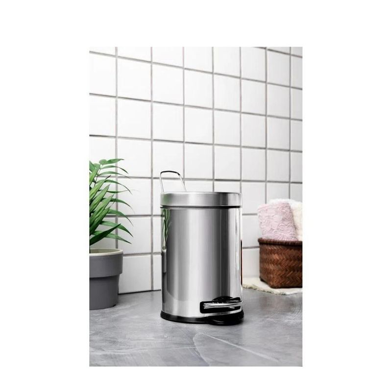 Lixeira_Inox_Com_Pedal_E_Balde_3_Litros_Brinox_101301203jpg