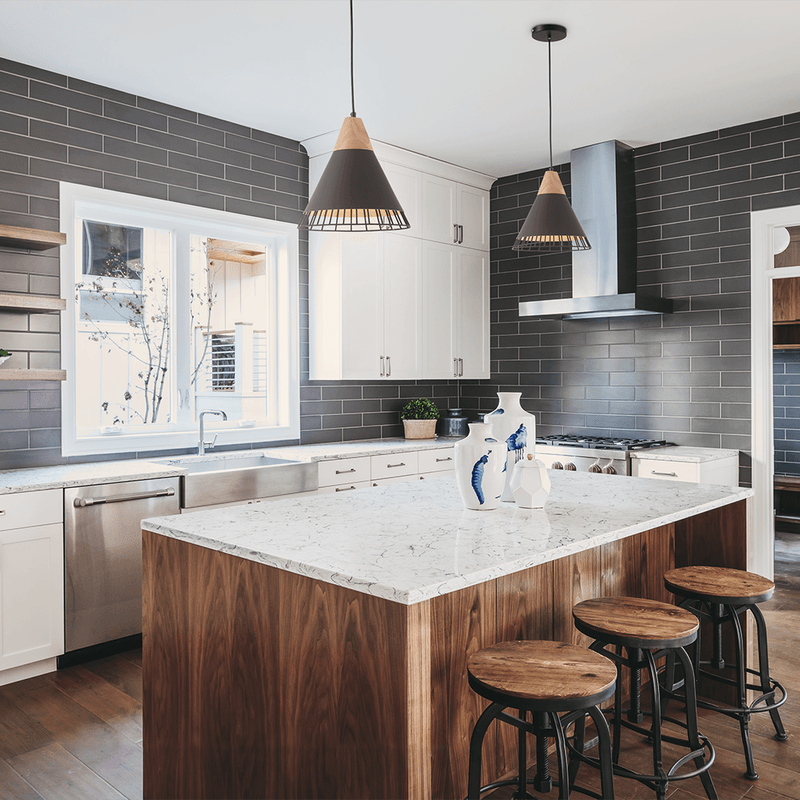 Pendente_Aramado_Wood_Preto_E27_1_Lampada_Startec_102534402png