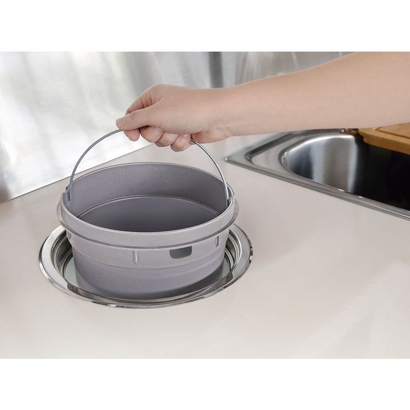 Lixeira_De_Embutir_Clean_Round_Em_Ao_Inox_Com_Balde_Plstico_5l_Tramontina_103180003jpg