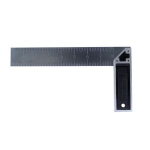 Esquadro Profissional 10" Black&Decker