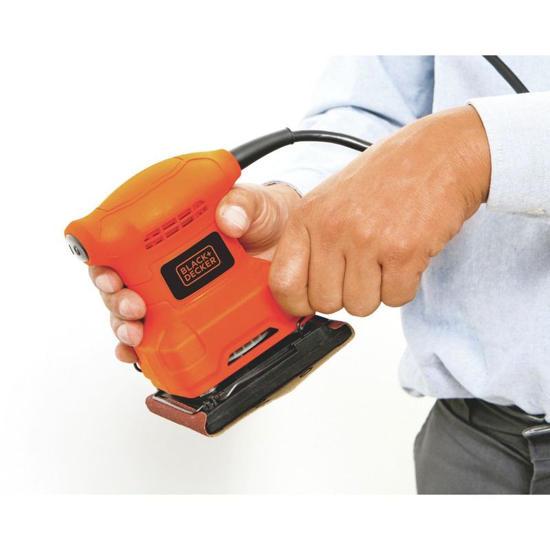 Lixadeira_Roto_Orbital_200w_14_220v_Bs200b2_BlackDecker_92765102jpg