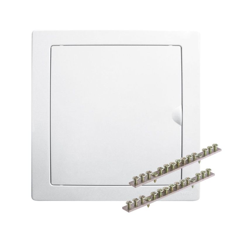 Quadro_Distribuio_16_Disjuntores_Nema24_Din_Com_Barramento_Embutir_Fame_103755701jpg