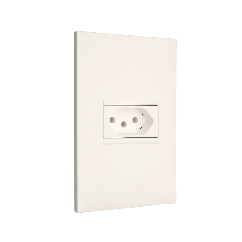 Conjunto_Tomada_Plus_2pT_4x2_10a_Branco_Legrand_103292902png