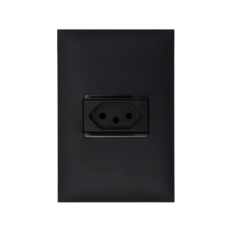 Conjunto_Tomada_Plus_2pT_4x2_10a_Preto_Legrand_103295101png