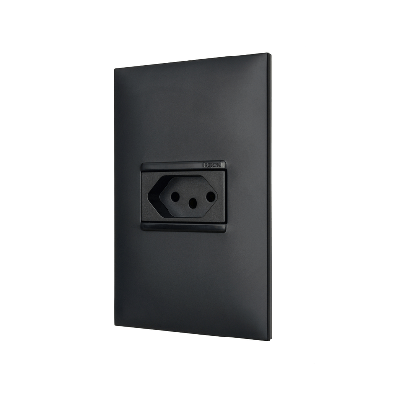 Conjunto_Tomada_Plus_2pT_4x2_10a_Preto_Legrand_103295102png