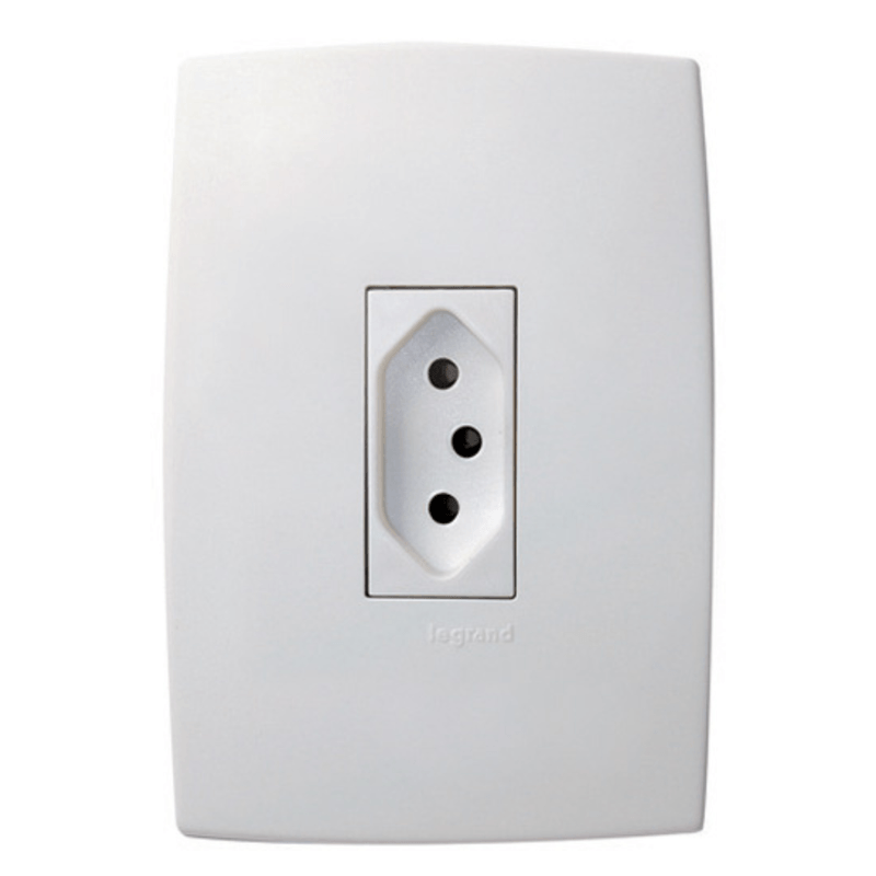 Conjunto_Tomada_Plus_Vertical_2pT_4x2_10a_Branco_Legrand_82631601png