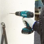 Parafusadeira__Furadeira_De_Impacto_Bateria_Makita_102901705jpg
