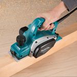 Plaina_82mm_3_14pol__220v_Makita_103157202jpg