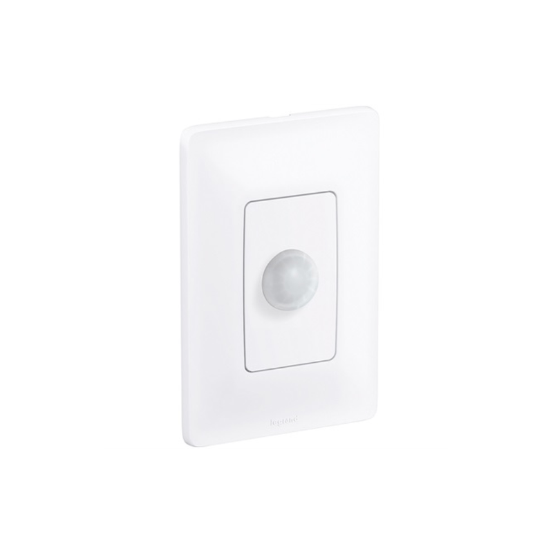 Conjunto_Sensor_Presena_Zeffia_Com_Fotocelula_4x2_Legrand_102004601png