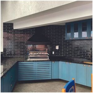 Revestimento 6.5x25.6 Preto Brilho Cx2.07m² Pierini